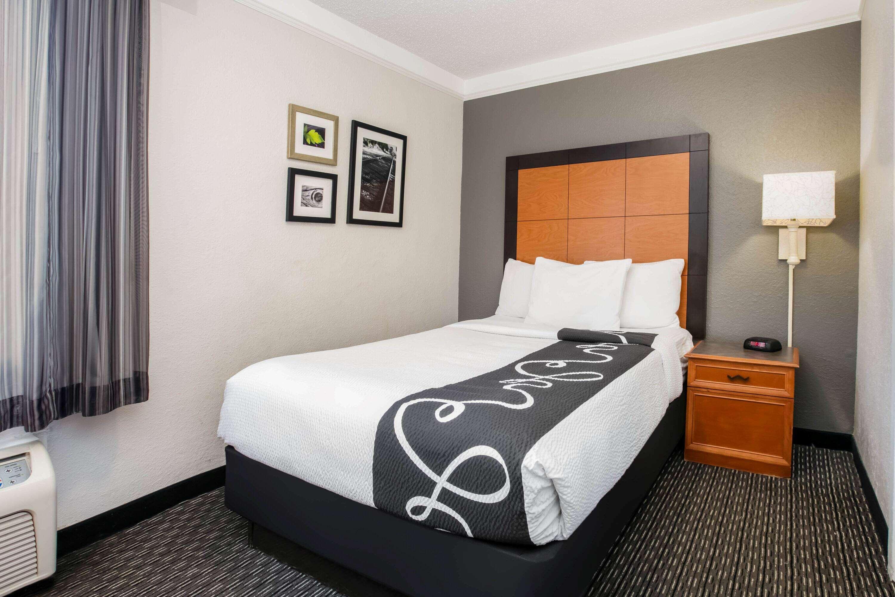 La Quinta Inn By Wyndham Dallas Uptown Luaran gambar