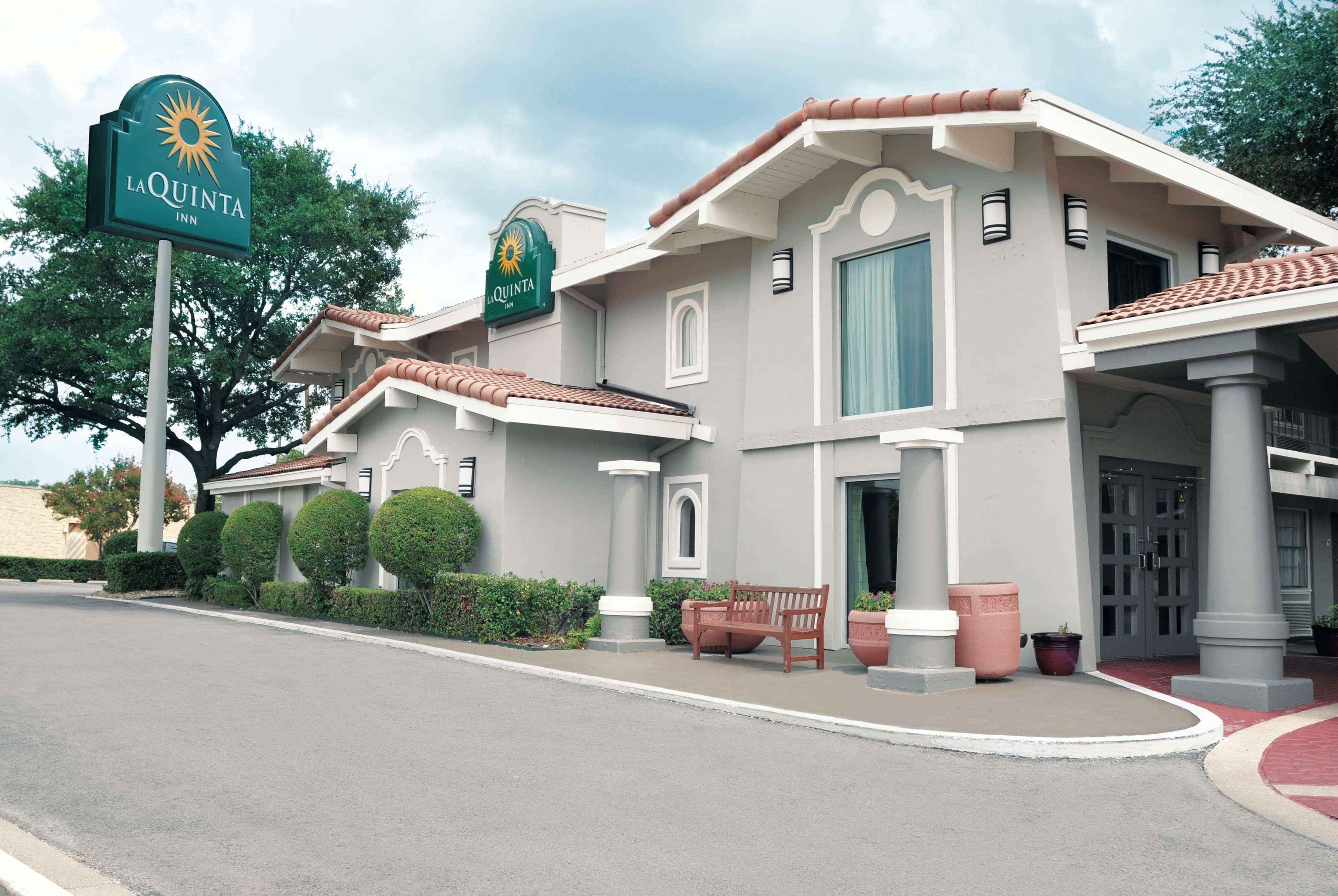 La Quinta Inn By Wyndham Dallas Uptown Luaran gambar