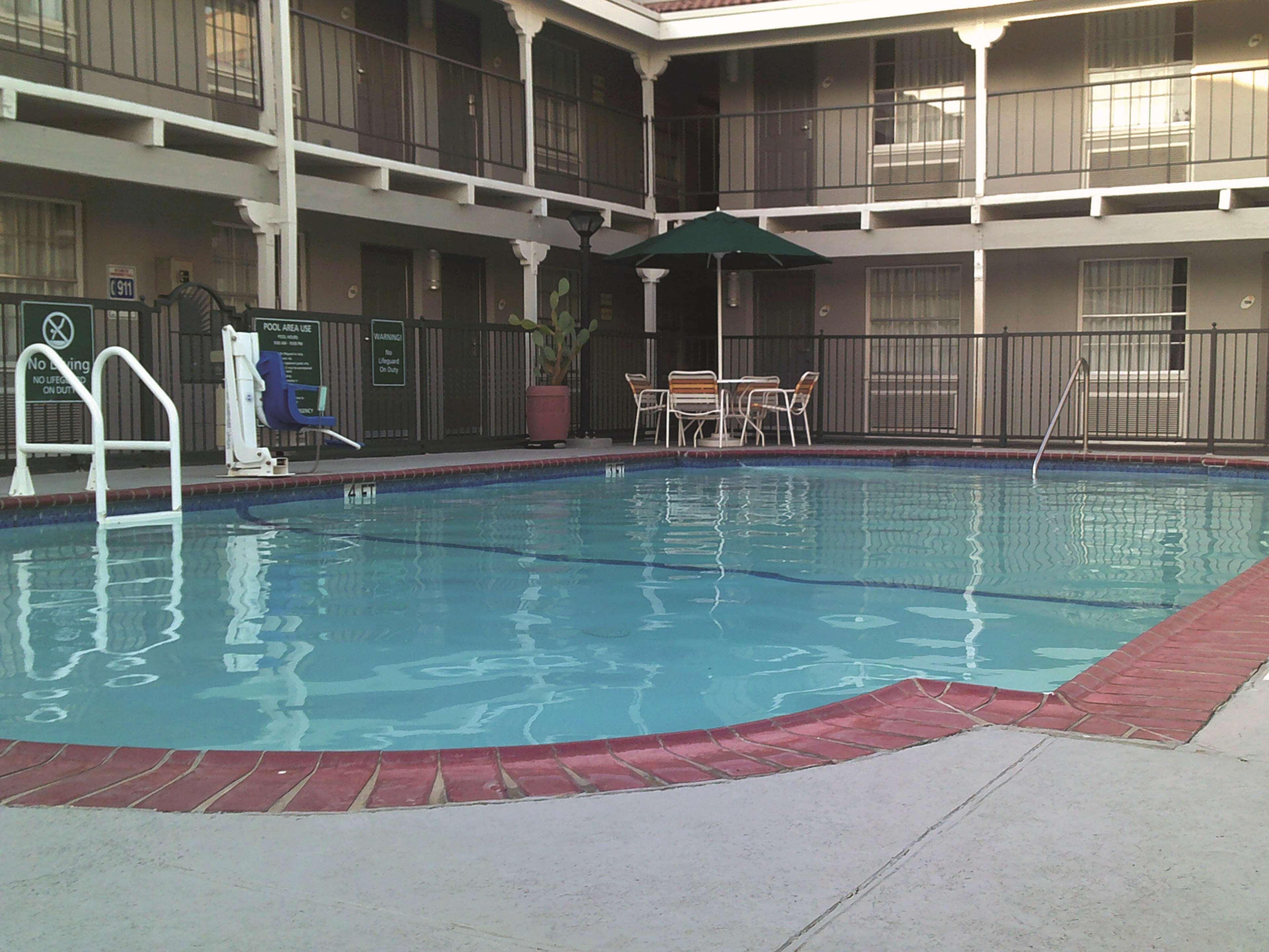La Quinta Inn By Wyndham Dallas Uptown Luaran gambar
