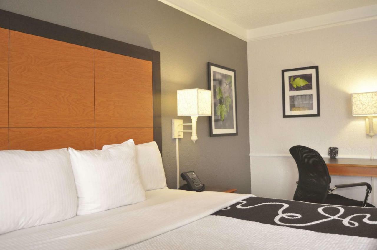 La Quinta Inn By Wyndham Dallas Uptown Luaran gambar